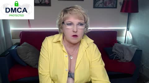Snapshot of mature_blonde7 chatting on 02-18-26, 05:53 Lana online show from 02-18-26, 05:53