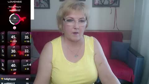 Snapshot of mature_blonde7 chatting on 02-22-26, 08:35 Lana online show from 02-22-26, 08:35