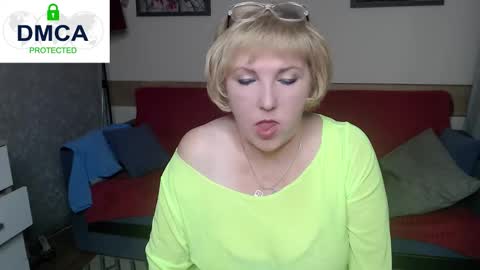 Snapshot of mature_blonde7 chatting on 03-21-26, 05:49 Lana online show from 03-21-26, 05:49