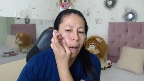Snapshot of mature_martina_ chatting on 02-11-25, 06:55 Martina online show from 02-11-25, 06:55