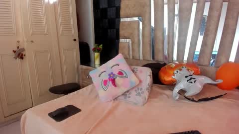 Sexy Hot Mature Sophy online show from 10-23-25, 03:22