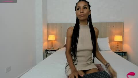 Vayolet Castro online show from 01-19-25, 07:04