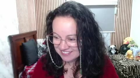 Snapshot of mature_wolf chatting on 04-24-26, 04:20 Sonia online show from 04-24-26, 04:20