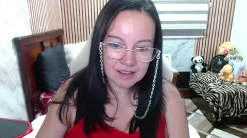 Snapshot of mature_wolf chatting on 05-01-26, 11:53 Sonia online show from 05-01-26, 11:53