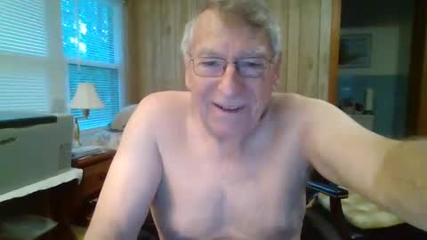 Snapshot of maturecouple1954 chatting on 01-06-25, 12:46 SXECPL55 at G mail Dot Com online show from 01-06-25, 12:46