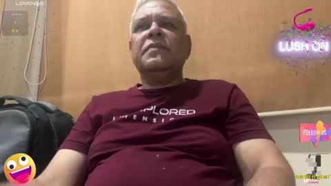 Snapshot of maturedman_44 chatting on 11-14-25, 12:20 DEV online show from 11-14-25, 12:20