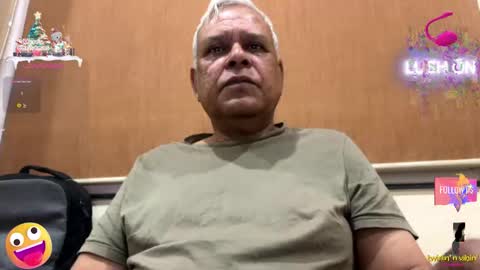 Snapshot of maturedman_44 chatting on 01-06-26, 12:58 DEV online show from 01-06-26, 12:58