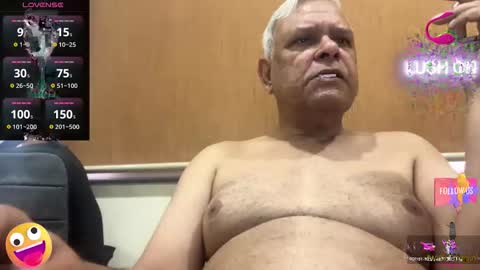 Snapshot of maturedman_44 chatting on 02-17-26, 02:19 DEV online show from 02-17-26, 02:19