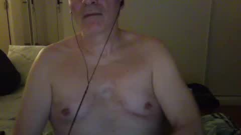 Snapshot of maturehotman chatting on 12-10-24, 10:26 maturehotman online show from 12-10-24, 10:26