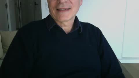 Snapshot of maturehotman chatting on 12-23-24, 03:12 maturehotman online show from 12-23-24, 03:12