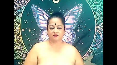matureindian4u65 online show from 02-03-25, 09:29