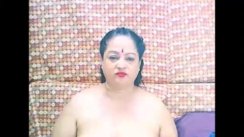 Snapshot of matureindian654u chatting on 05-18-26, 08:58 matureindian654u online show from 05-18-26, 08:58