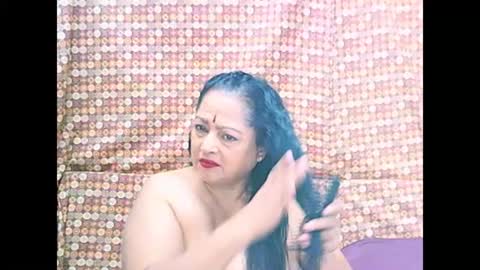 Snapshot of matureindian654u chatting on 05-19-26, 06:14 matureindian654u online show from 05-19-26, 06:14