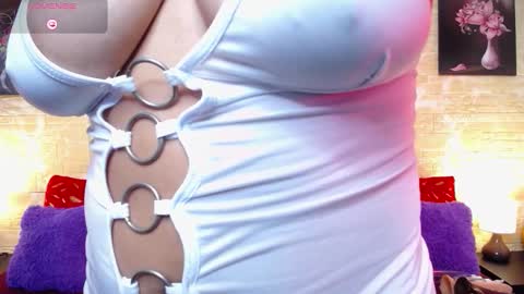 Snapshot of maturejane02 chatting on 11-01-25, 02:35 Jane online show from 11-01-25, 02:35