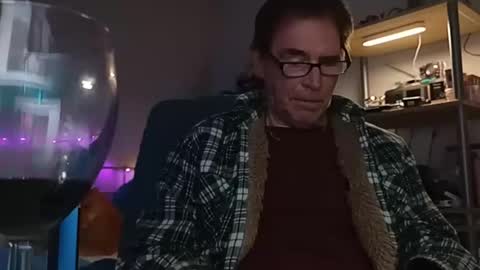 maturewisdom61 online show from 12-18-25, 02:06