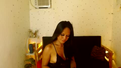 Snapshot of maturity_mommy_intown chatting on 09-29-25, 08:08 maturity_mommy_intown online show from 09-29-25, 08:08