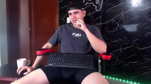 Matias online show from 02-08-25, 12:17