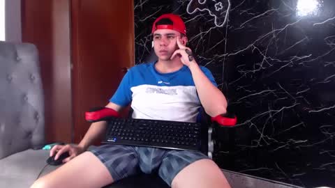 Matias online show from 03-03-25, 04:14