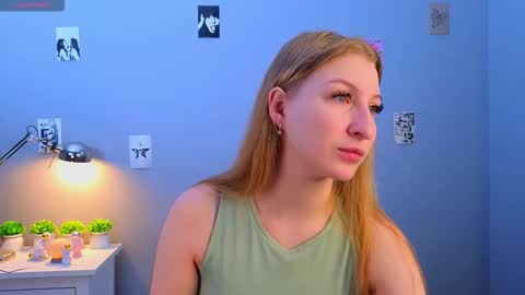 maureencoombs online show from 11-20-25, 04:12