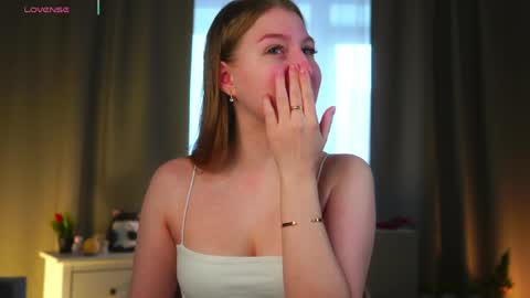 maureencoombs online show from 04-04-26, 04:11