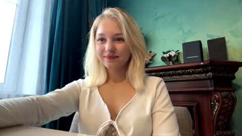 Eva  1st day online show from 06-28-26, 07:36
