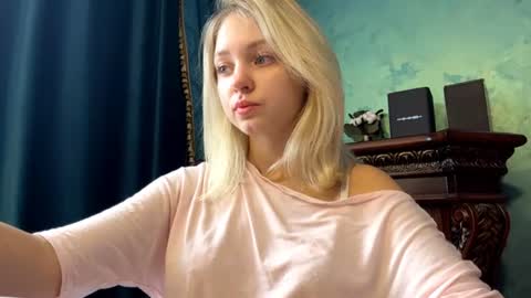 Eva  1st day online show from 07-16-26, 07:14