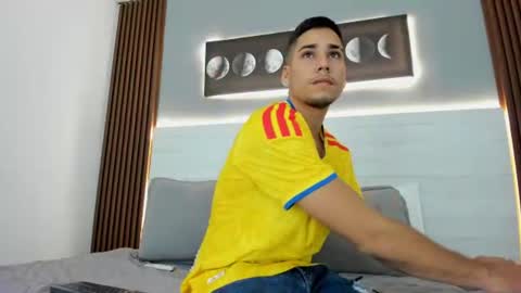 mauro_boy online show from 06-27-26, 07:08