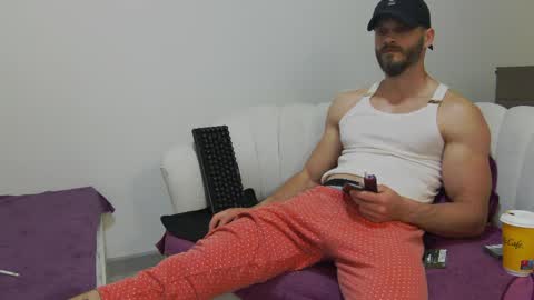 mauro_real_man online show from 05-02-26, 06:35