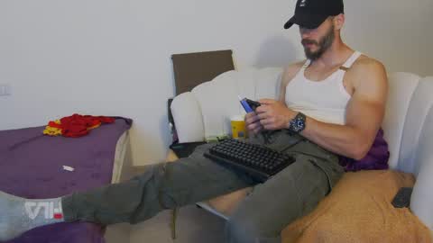 mauro_real_man online show from 05-11-26, 06:27