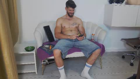 mauro_real_man online show from 06-28-26, 04:24