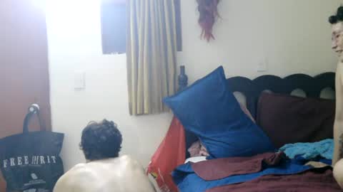 mauroluxandra online show from 06-25-26, 05:12