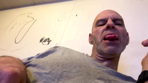 Snapshot of maverick7000 chatting on 02-04-25, 04:48 maverick7000 online show from 02-04-25, 04:48