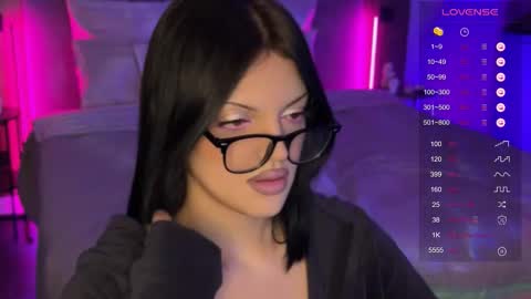 Mavis online show from 12-01-25, 07:41