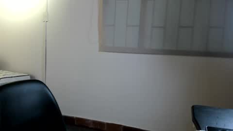 Snapshot of mavis_vamp chatting on 05-20-26, 03:02 Mavis online show from 05-20-26, 03:02