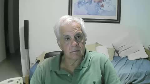 Snapshot of max_2017 chatting on 03-26-26, 02:06 max_2017 online show from 03-26-26, 02:06