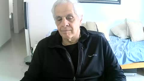 Snapshot of max_2017 chatting on 06-19-26, 05:39 max_2017 online show from 06-19-26, 05:39