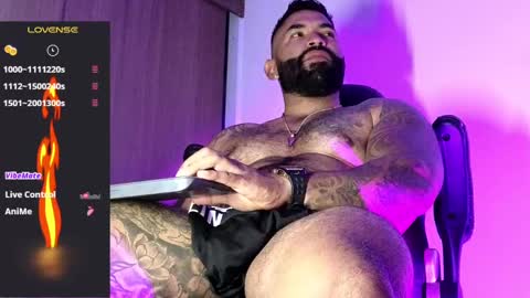 max__prada online show from 11-22-25, 01:59