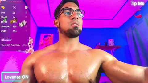 max_brown21 online show from 02-12-25, 08:29