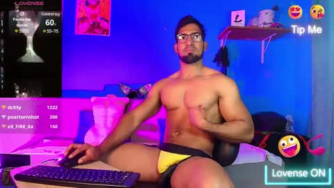 max_brown21 online show from 03-01-25, 03:53