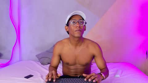 max_cumpower72 online show from 10-01-25, 03:01