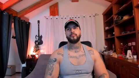 max D. online show from 11-20-25, 02:23