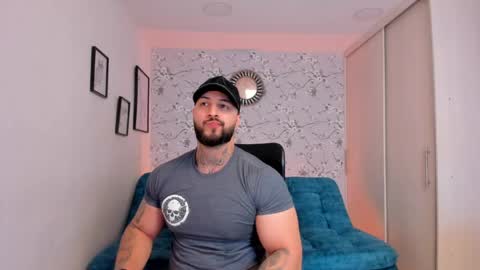 max D. online show from 05-25-26, 05:24