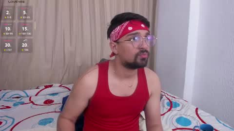 Snapshot of max_ed chatting on 06-22-26, 11:51 edward online show from 06-22-26, 11:51