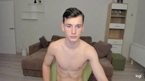 max_foks_ online show from 02-25-26, 05:44