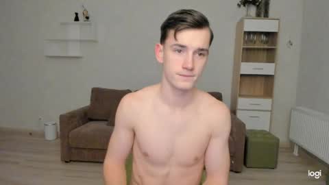 max_foks_ online show from 03-17-26, 04:54