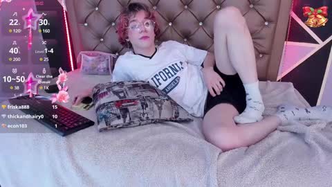 Snapshot of max_lover1 chatting on 01-08-25, 12:28 Max lover1 online show from 01-08-25, 12:28