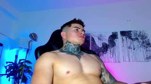 Maximo Mayer online show from 01-11-25, 06:12