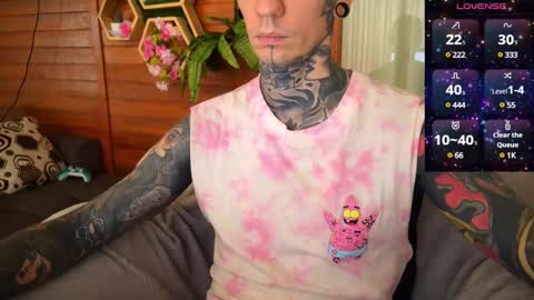 Snapshot of max_reaves chatting on 12-06-24, 02:13 online show from 12-06-24, 02:13