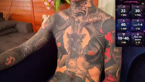 Snapshot of max_reaves chatting on 12-12-24, 02:37 online show from 12-12-24, 02:37