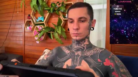 Snapshot of max_reaves chatting on 01-02-25, 06:18 online show from 01-02-25, 06:18